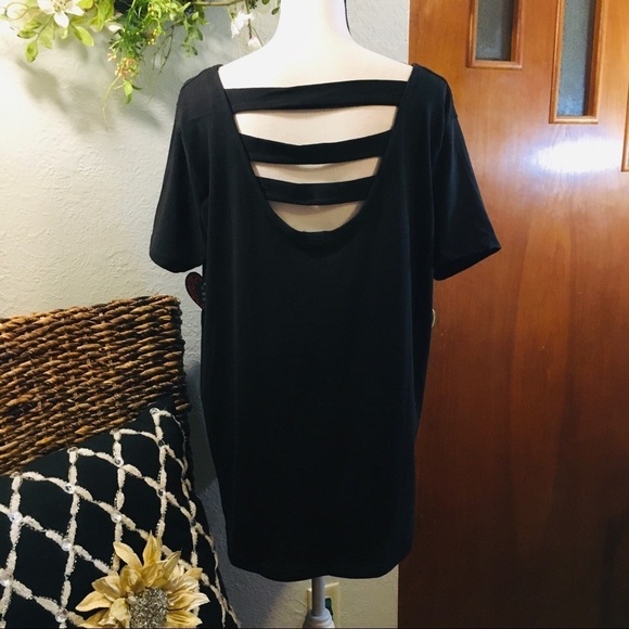 Splash Cutout back black t shirt - Picture 3 of 7